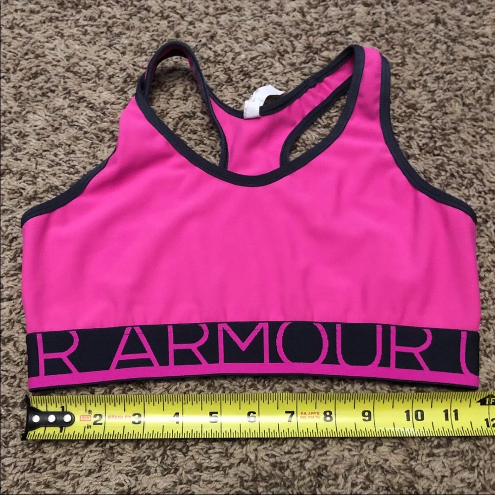 Lot of 2 ladies under armour sports bras - Picture 7 of 7